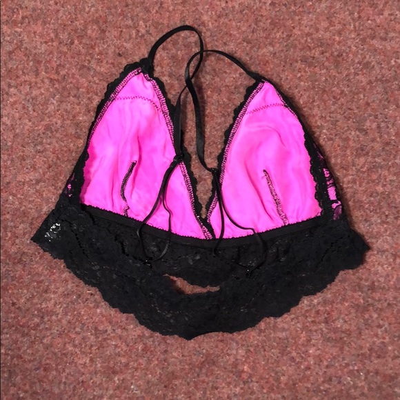Hot pink and black lace bralette - Picture 3 of 3